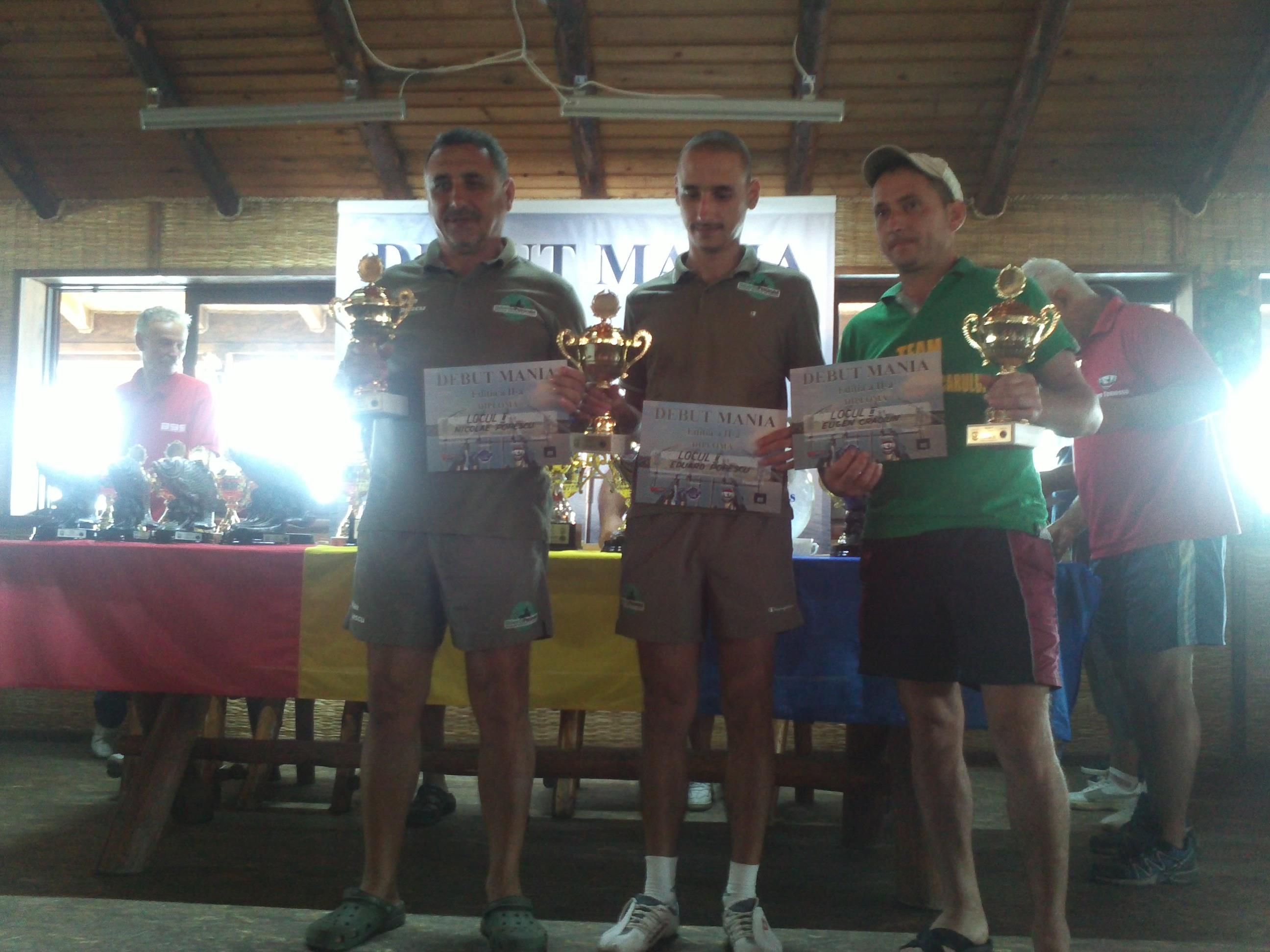 ceva pesti prinsi de mine - 320.jpg